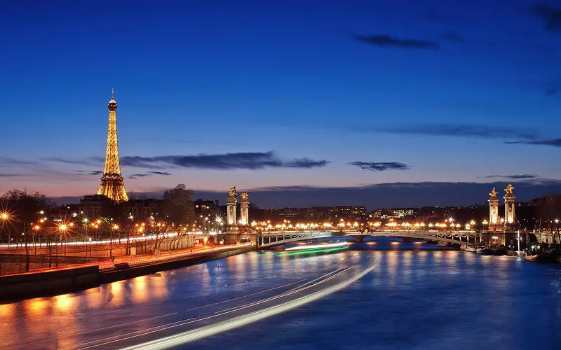 16 Places To Visit In Paris At Night Overseasattractions Com