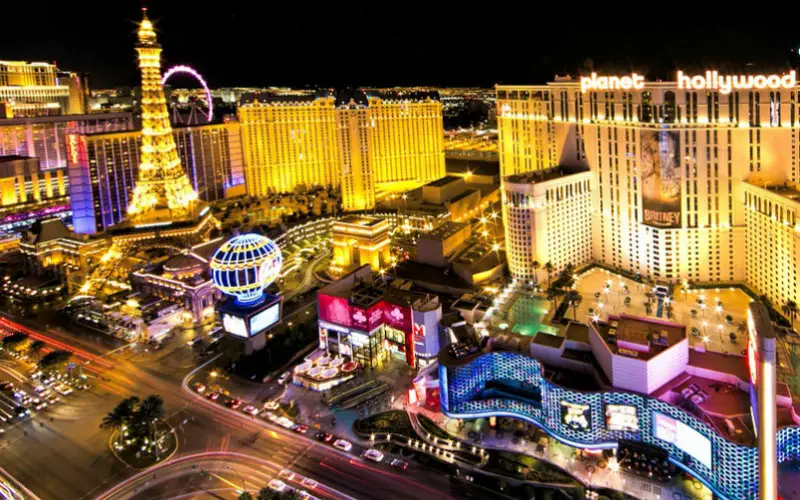 18 Best Las Vegas Hotel Attractions Overseasattractions Com