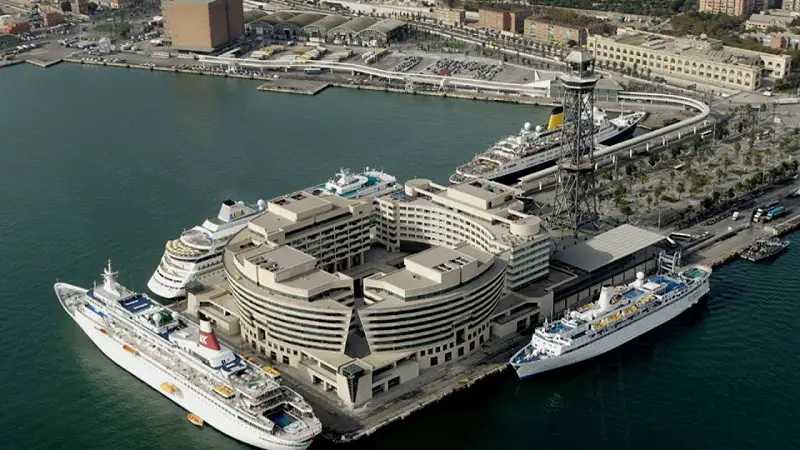 hotels near barcelona cruise port with shuttle