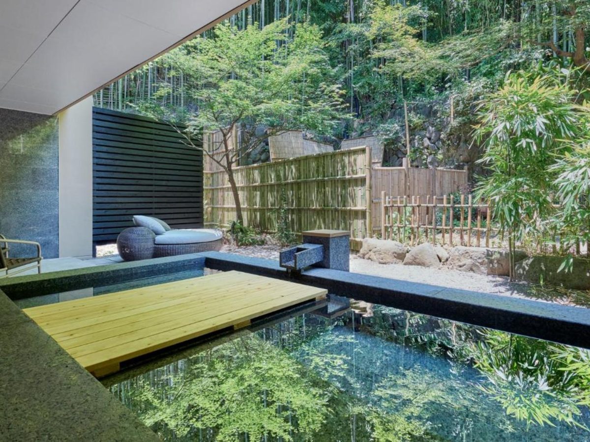 Private garden bath outside a Fufu Atami suite