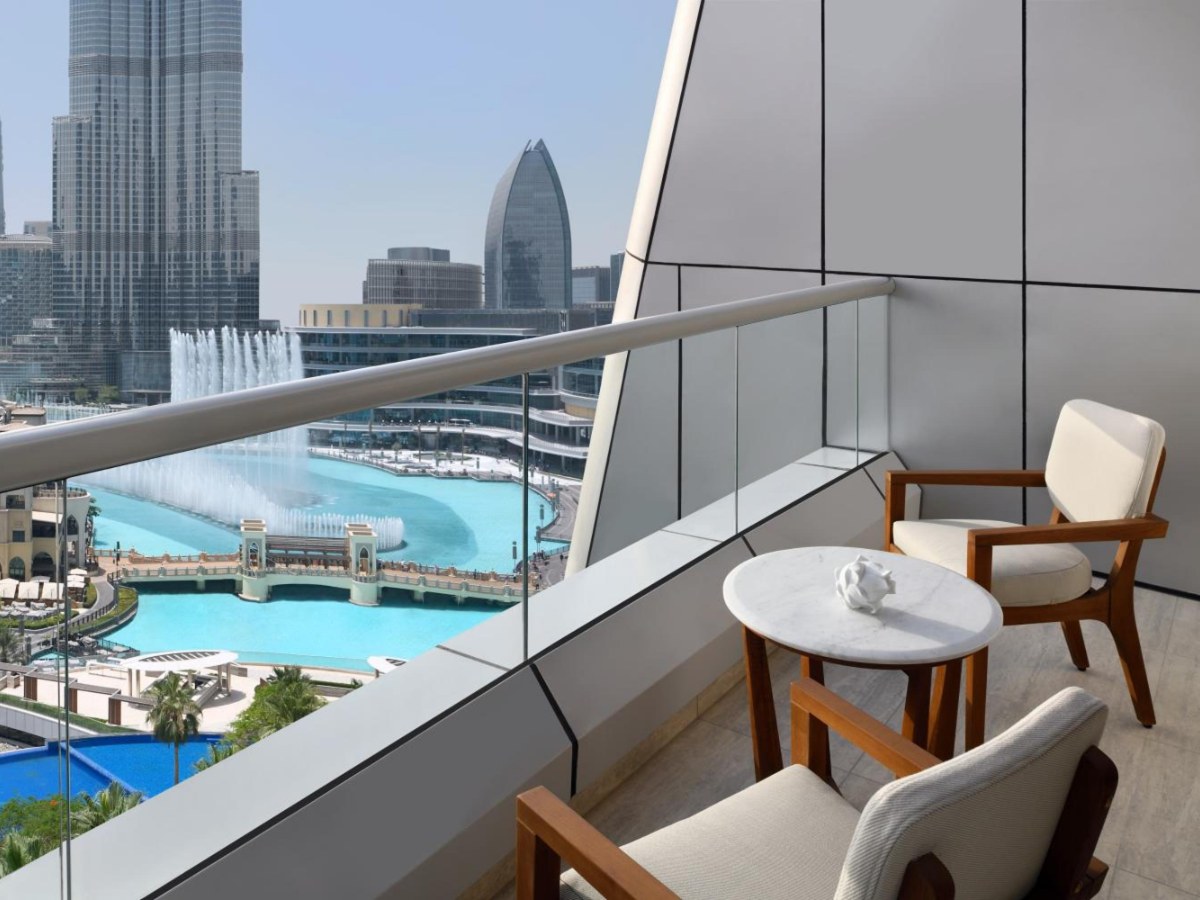 Balcony at Address Downtown looking at the Burj Khalifa, the Dubai Fountain lake and the pool
