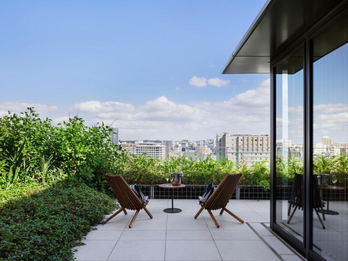 Suite terrace with a city view at Southwest Grand Hotel
