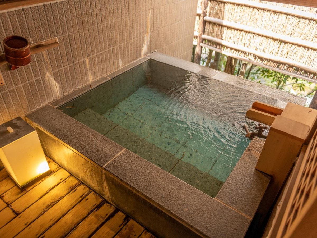 Open-air bath on a private terrace at Yukairo Kikuya in Shuzenji