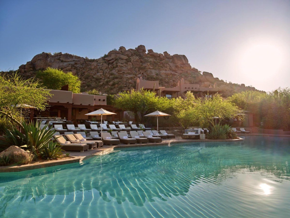 Resort pool below Pinnacle Peak at Four Seasons Scottsdale at Troon North