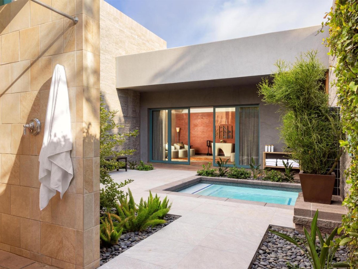Walled outdoor pool with spa robe at Spa Avania, Grand Hyatt Scottsdale Resort
