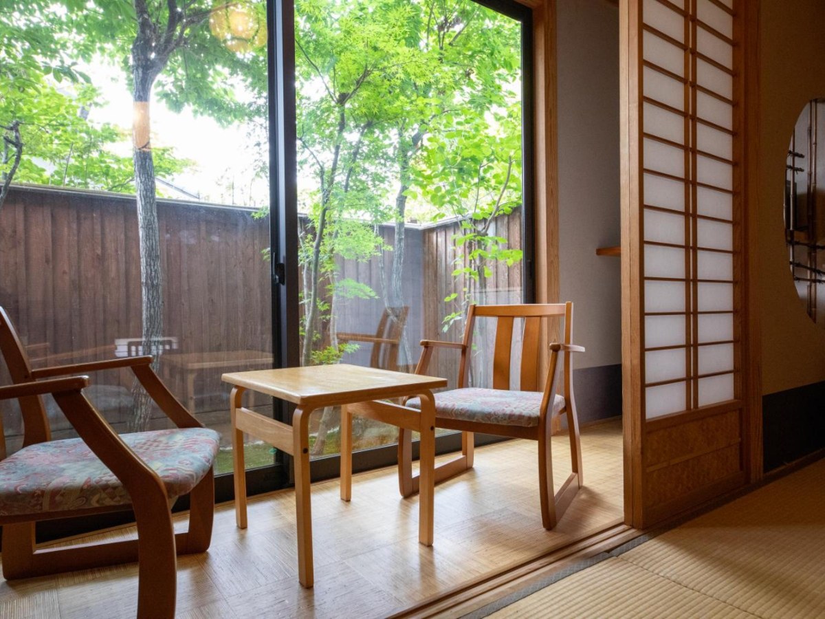 Terrace of the Annex house with open-air bath at Oyado Ichizen
